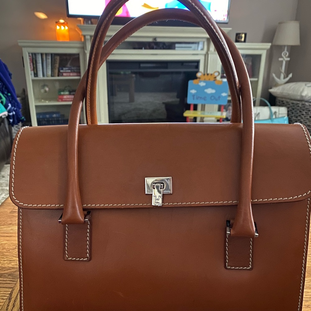 Lambertson Truex Leather Purse!